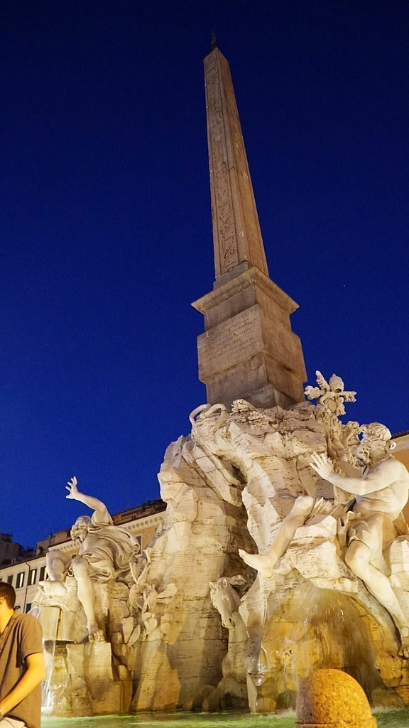 Piazza Navona places to visit in rome at night